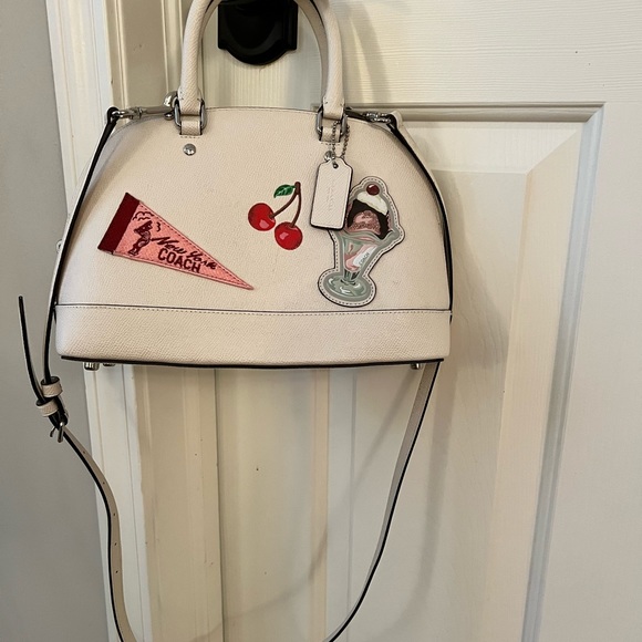 Coach Purse - Picture 1 of 3